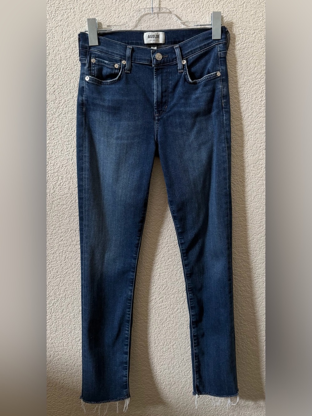AGOLDE (26) Sophie Skinny Blue Denim Jean Fray Hem Stretch  26.5” Inseam